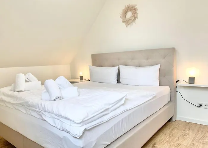 بيت للعطل Freistehendes Am Kutterhafen Mit Sauna بوتجادينغين